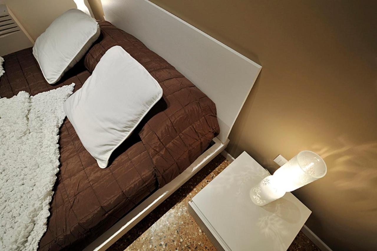 Garden Apartments Венеция Экстерьер фото